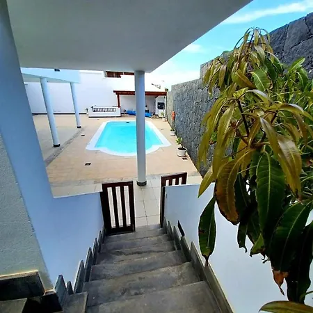 Lanzarote Villa Puerto Calero